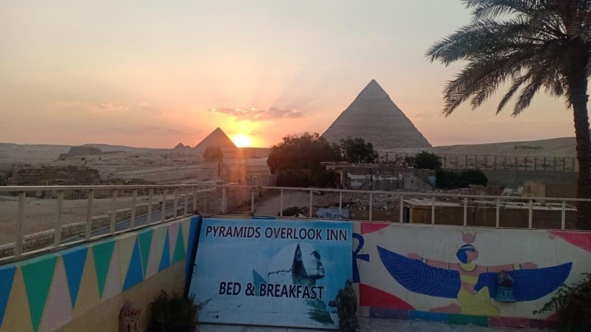 Pyramids Overlook Inn Kafrat al Jabal Exterior foto