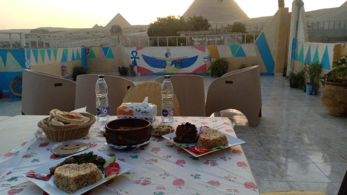Pyramids Overlook Inn Kafrat al Jabal Exterior foto