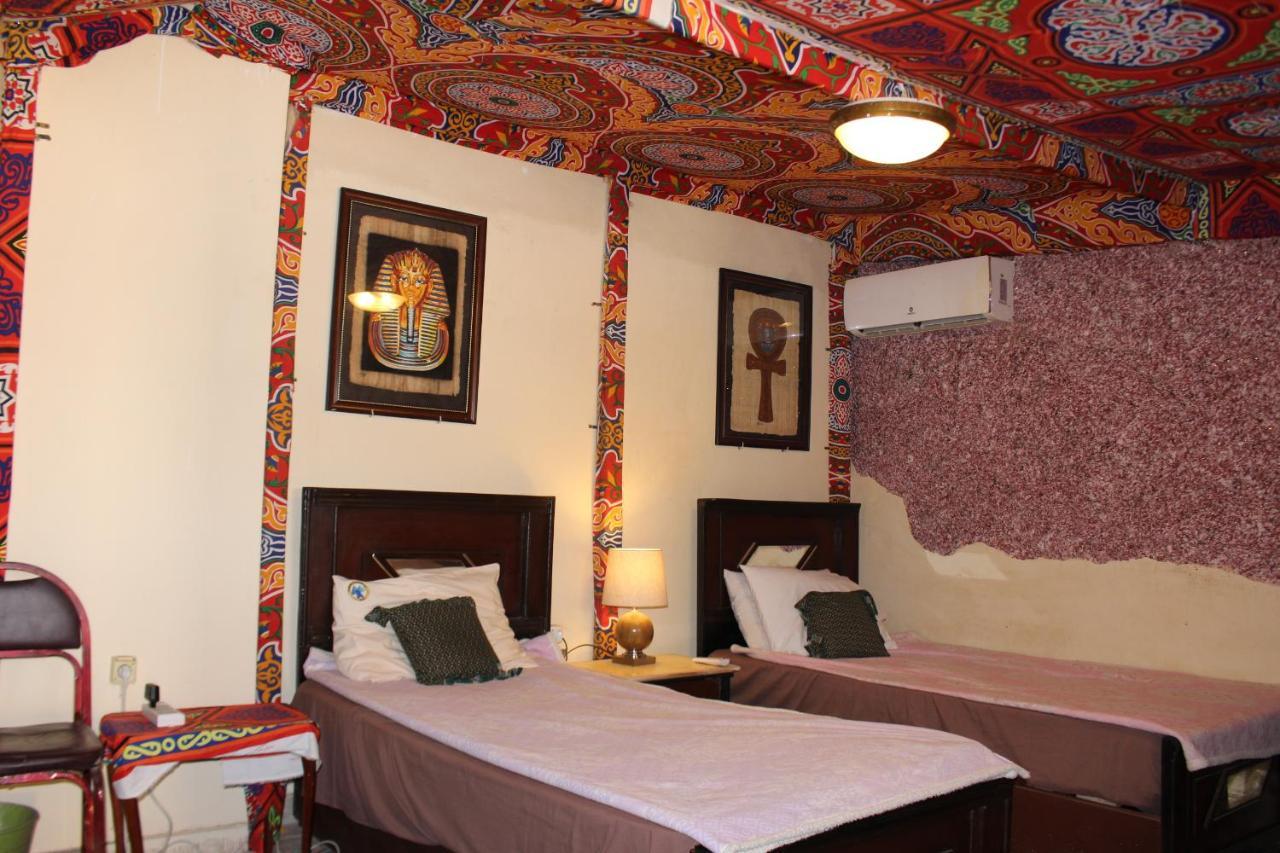 Pyramids Overlook Inn Kafrat al Jabal Exterior foto